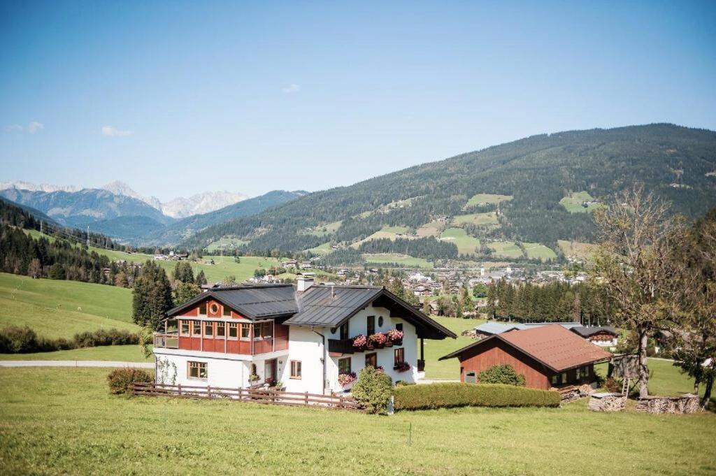 Bed and Breakfast Haus Kirchgasser Altenmarkt im Pongau Exterior foto