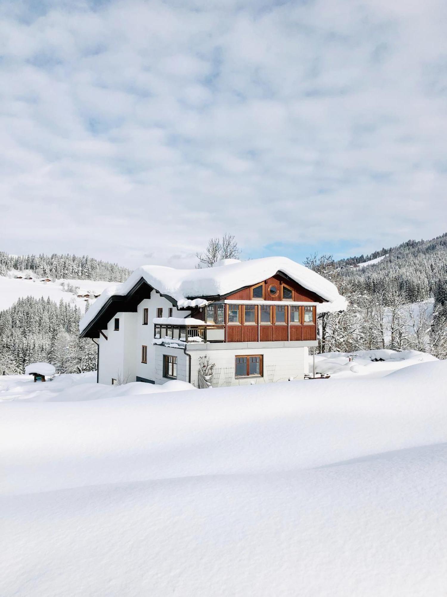 Bed and Breakfast Haus Kirchgasser Altenmarkt im Pongau Exterior foto